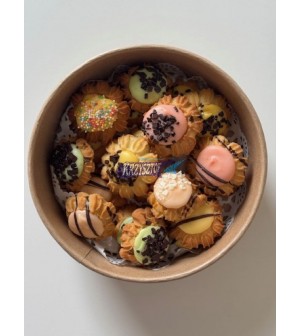 KMN: Koktajlowe ciast.250g *8 km15